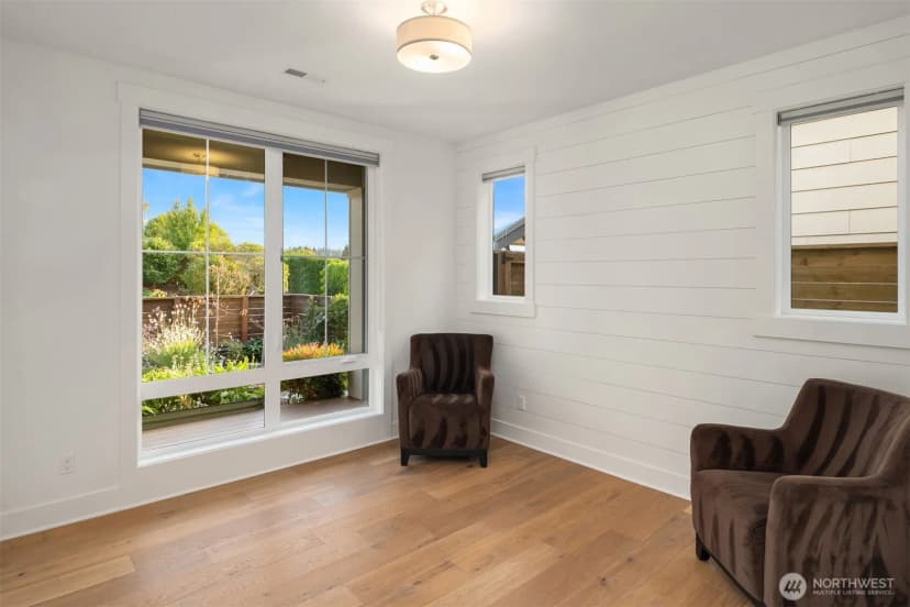 Property photo for 715 Spruce Street, Edmonds photo 13