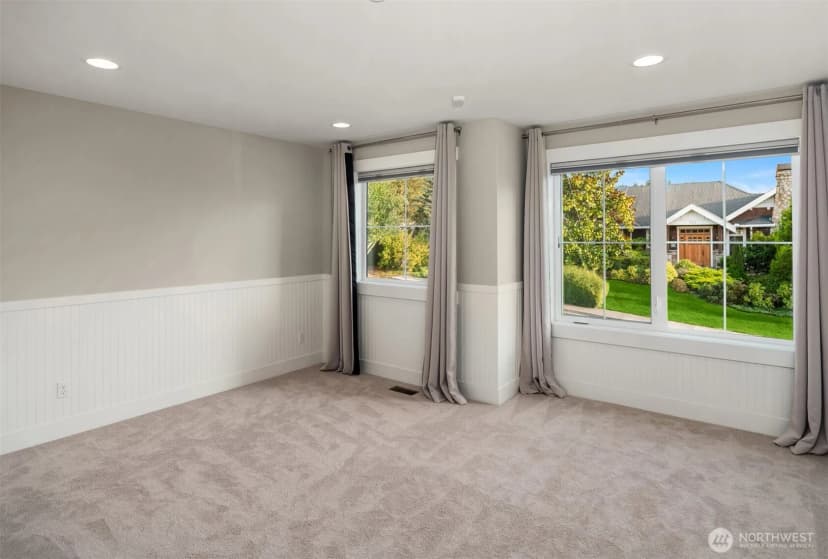 Property photo for 715 Spruce Street, Edmonds photo 22