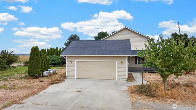 Property photo for 12035 Downey Road, La Conner photo 39