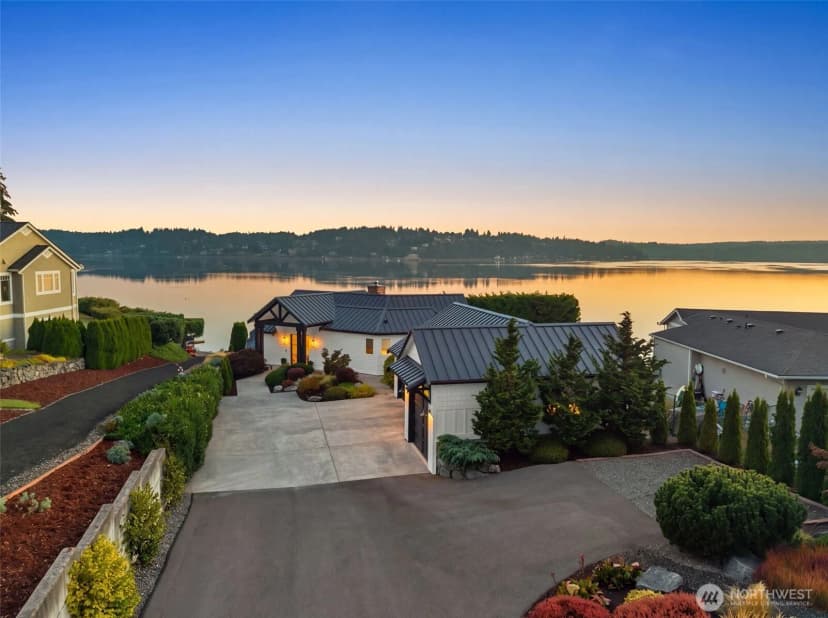 Property photo for 925 Gway Drive, Fox Island photo 3