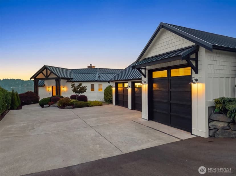Property photo for 925 Gway Drive, Fox Island photo 4