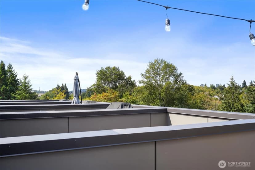 Property photo for 5021 Sand Point Place Ne #e, Seattle photo 21