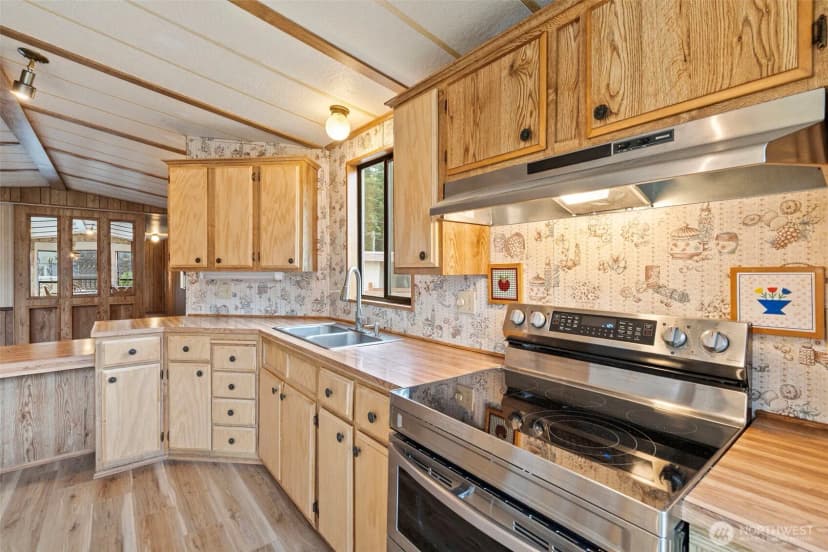 Property photo for 9111 66th Avenue Nw, Gig Harbor photo 10