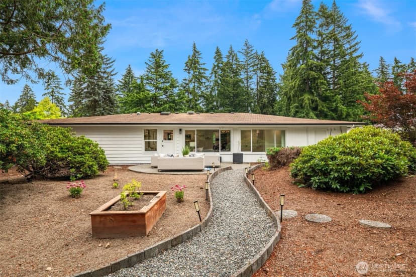 Property photo for 14213 143rd Avenue Se, Renton photo 30