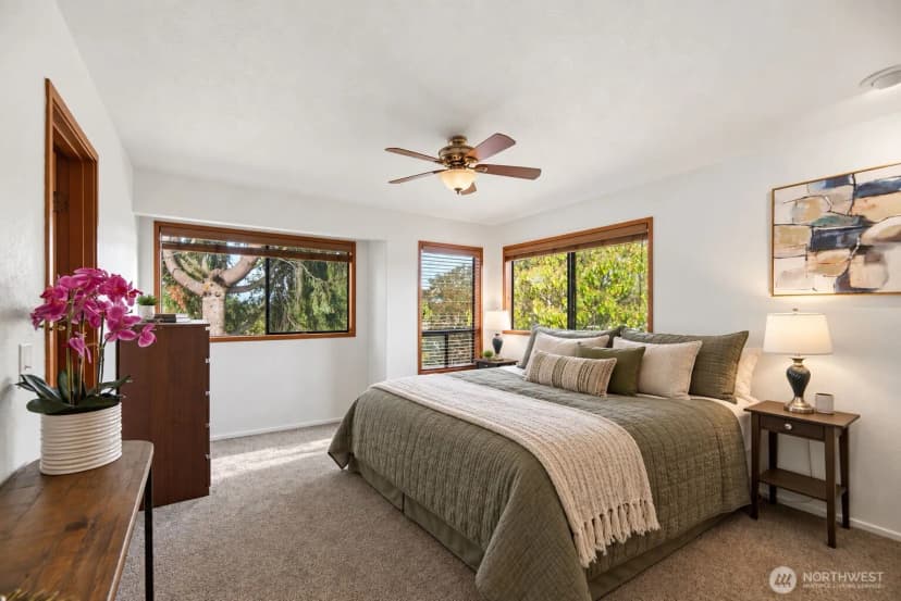 Property photo for 15525 6th Avenue Sw #12, Burien photo 16