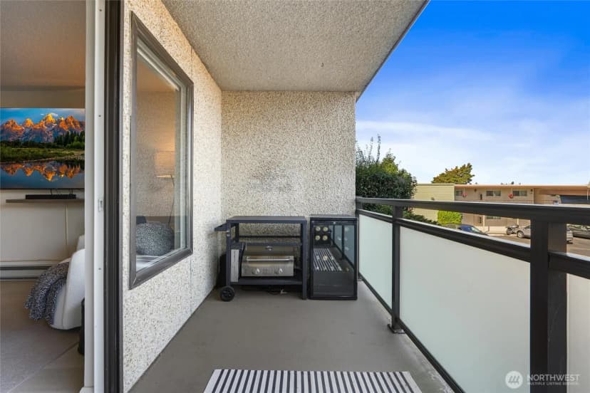 Property photo for 510 Forsyth Lane #210, Edmonds photo 17