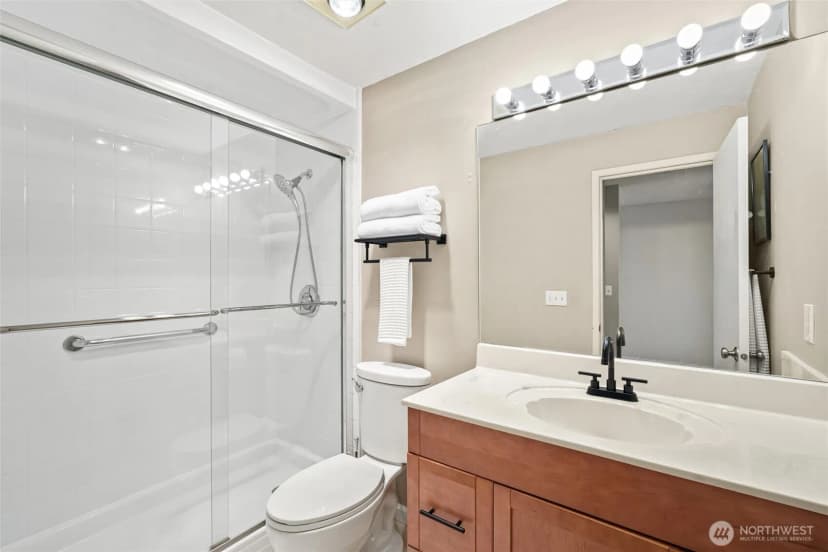Property photo for 510 Forsyth Lane #210, Edmonds photo 25