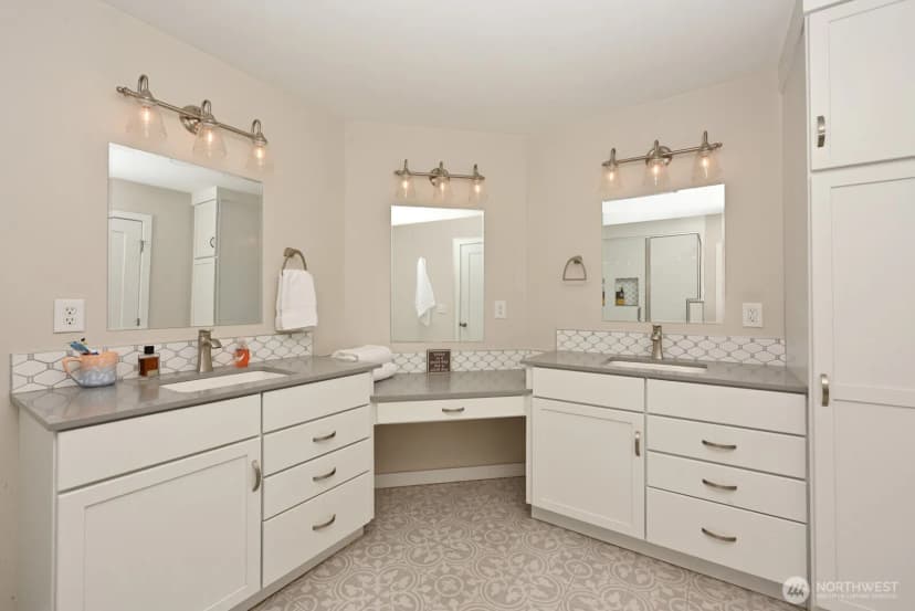 Property photo for 201 Union Avenue Se #13, Renton photo 19