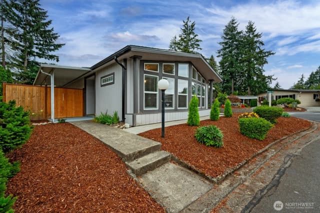 Property photo for 201 Union Avenue Se #13, Renton photo 4