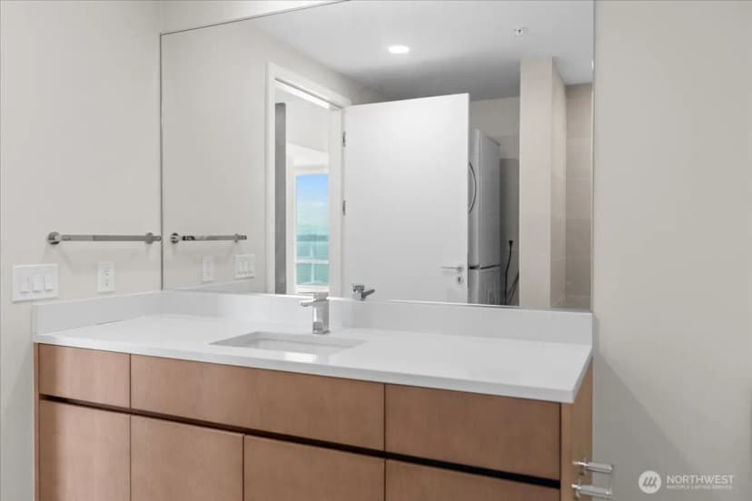 Property photo for 121 Stewart Street #2507, Seattle photo 10