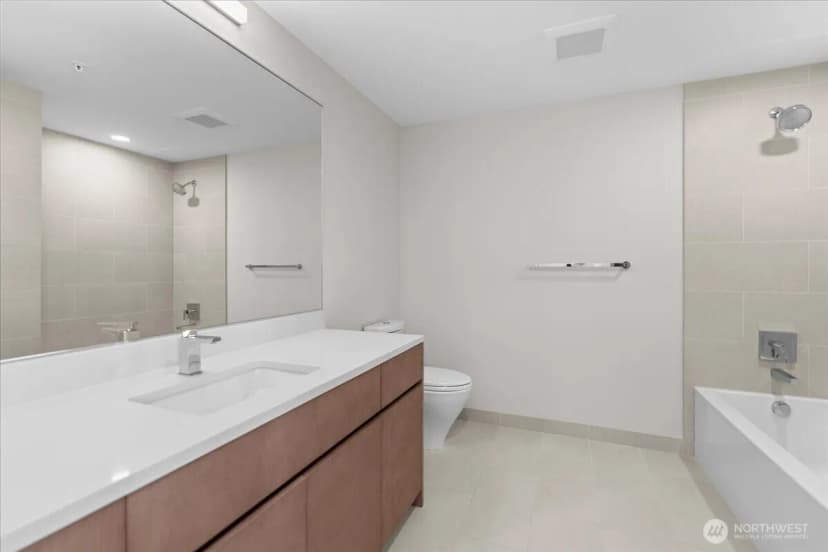 Property photo for 121 Stewart Street #2507, Seattle photo 6