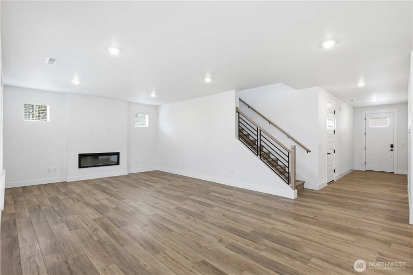 Property photo for 20302 165th Street E, Bonney Lake photo 5