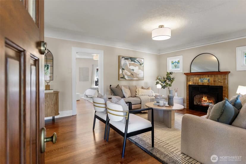 Property photo for 15520 Burke Avenue N, Shoreline photo 5