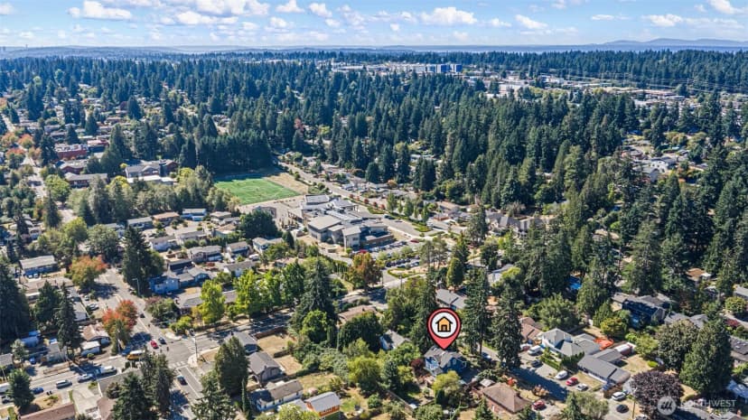 Property photo for 15520 Burke Avenue N, Shoreline photo 33