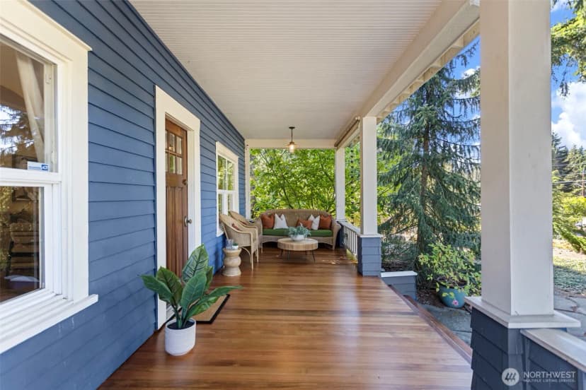 Property photo for 15520 Burke Avenue N, Shoreline photo 4