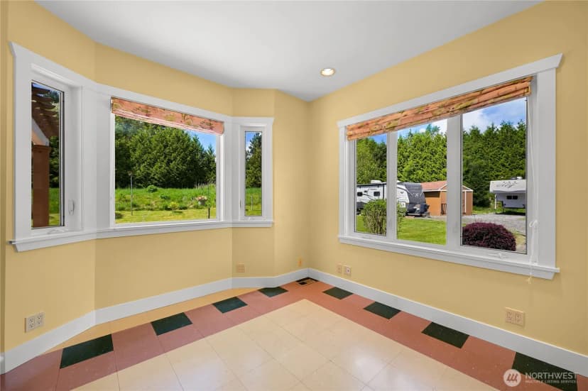 Property photo for 1603 Kelly Road, Bellingham photo 29