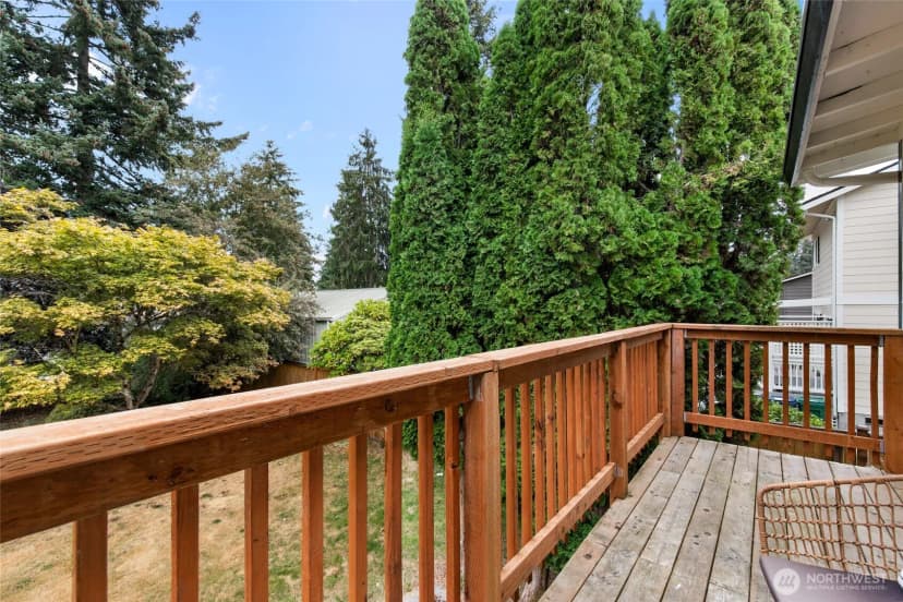 Property photo for 8618 Ne 137th Street, Kirkland photo 34