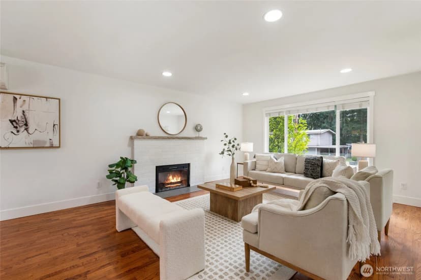 Property photo for 8618 Ne 137th Street, Kirkland photo 7
