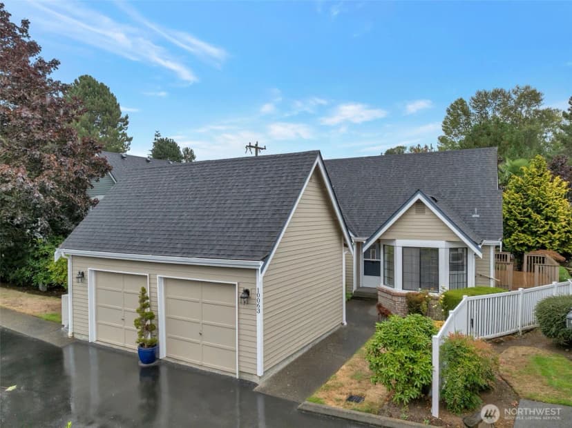 Property photo for 10063 Wallingford Avenue N, Seattle photo 36