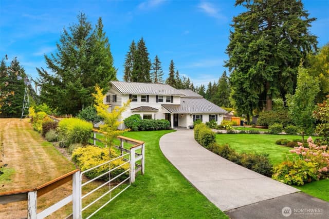 Property photo for 16207 Ne 165th Street, Woodinville