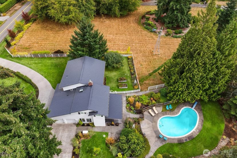 Property photo for 16207 Ne 165th Street, Woodinville photo 3