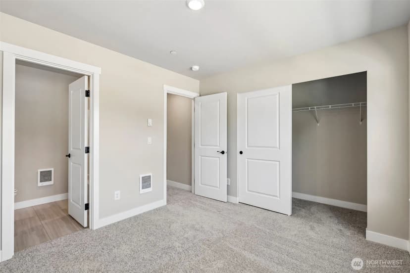 Property photo for 8931 172nd Street Ne, Arlington photo 22