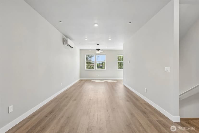Property photo for 8931 172nd Street Ne, Arlington photo 5