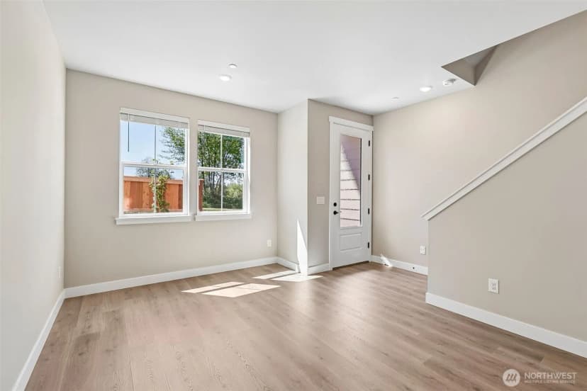 Property photo for 8931 172nd Street Ne, Arlington photo 18