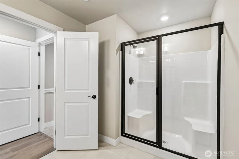 Property photo for 8931 172nd Street Ne, Arlington photo 27