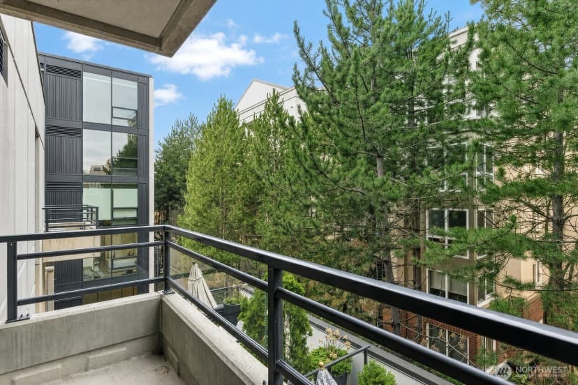 Property photo for 10000 Main Street #502, Bellevue photo 12