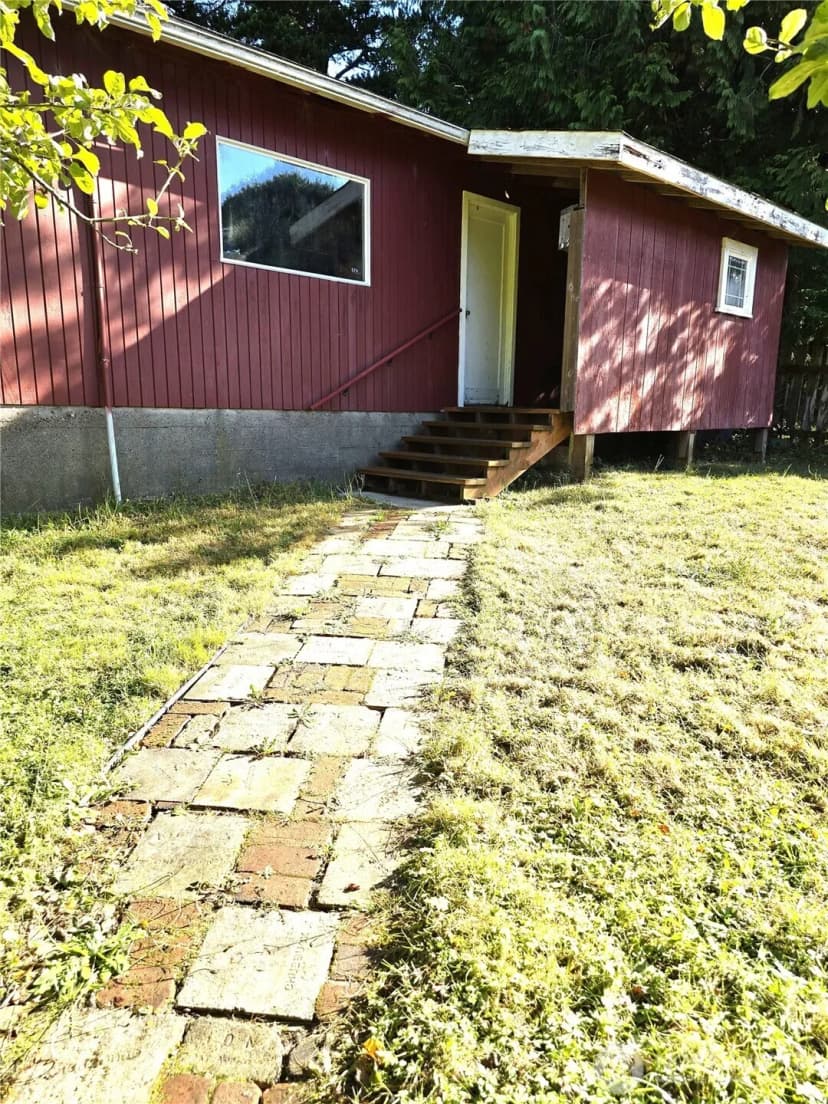 Property photo for 508 Cedar Street Ne, Ilwaco photo 35