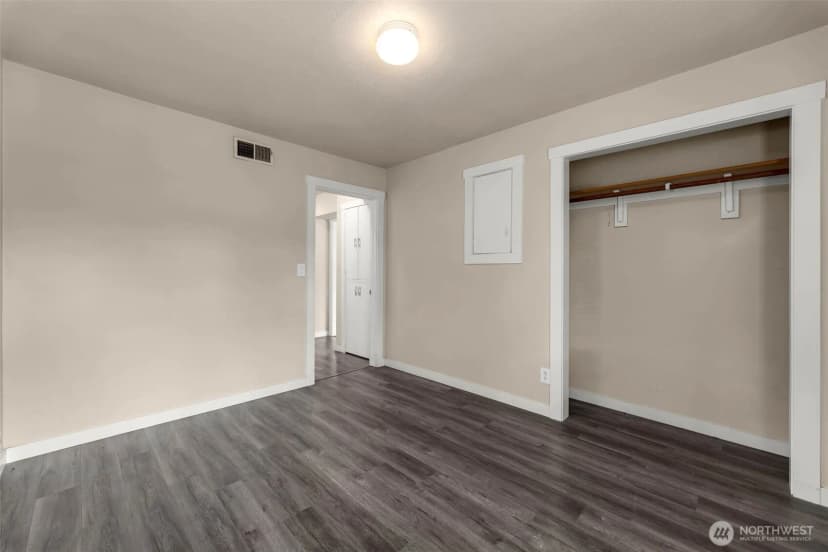 Property photo for 408 S Parkway Avenue, Battle Ground photo 22