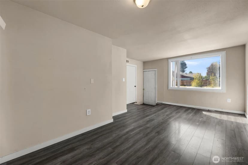 Property photo for 408 S Parkway Avenue, Battle Ground photo 16