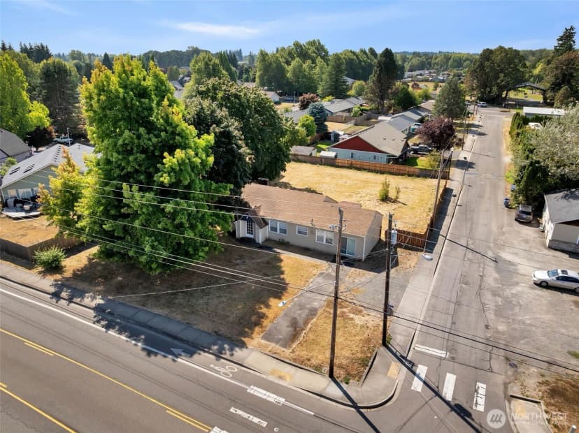 Property photo for 408 S Parkway Avenue, Battle Ground photo 30