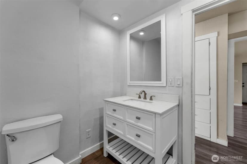Property photo for 408 S Parkway Avenue, Battle Ground photo 19