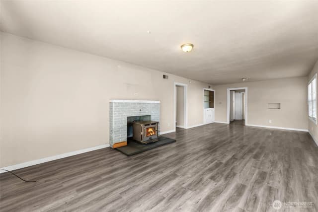 Property photo for 408 S Parkway Avenue, Battle Ground photo 4