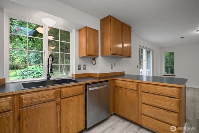 Property photo for 24621 50th Avenue Ct E, Graham photo 18