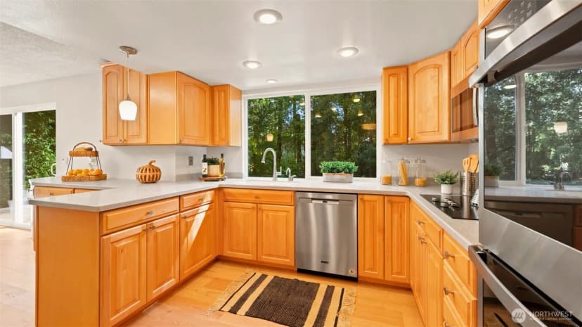 Property photo for 3838 231st Avenue Se, Sammamish photo 18