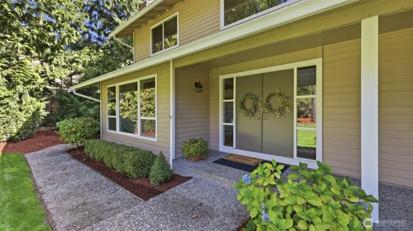 Property photo for 3838 231st Avenue Se, Sammamish photo 6