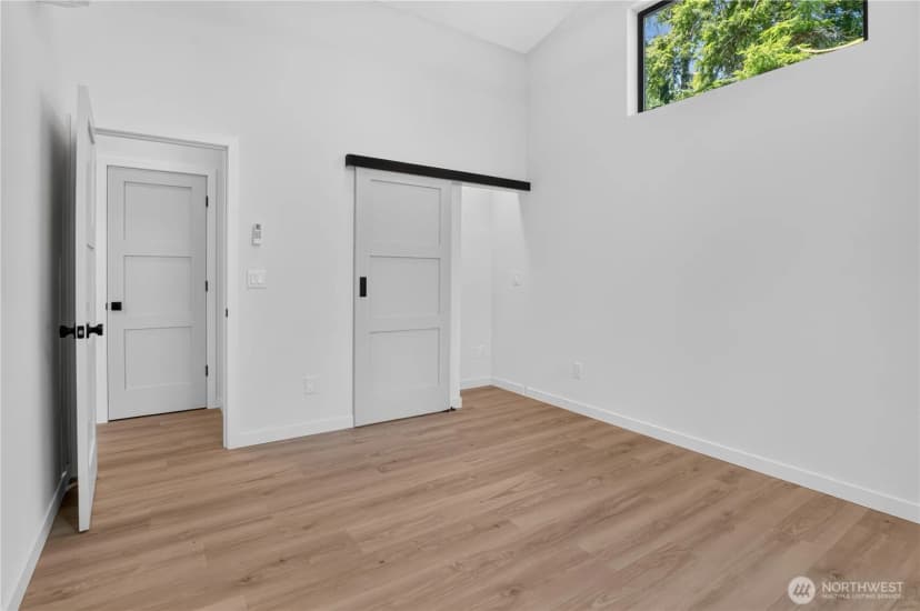 Property photo for 32311 N Place, Ocean Park photo 25