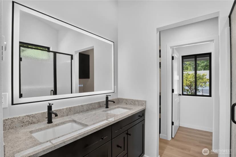 Property photo for 32311 N Place, Ocean Park photo 22