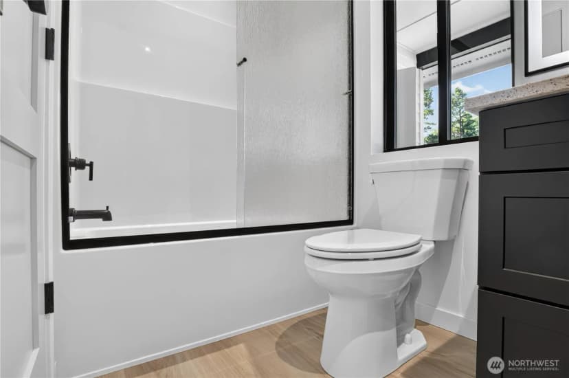 Property photo for 32311 N Place, Ocean Park photo 24