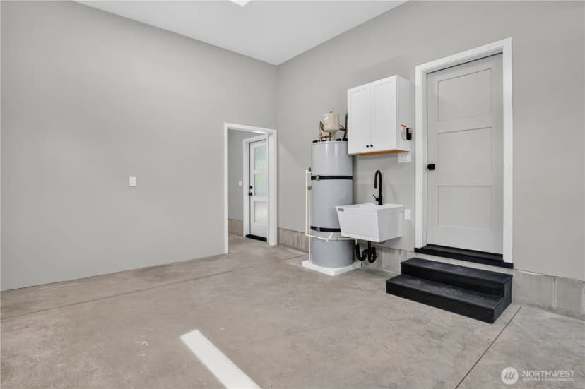 Property photo for 32311 N Place, Ocean Park photo 28