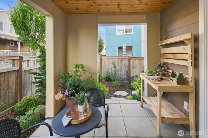 Property photo for 650 Sw 100 Street, Seattle photo 30