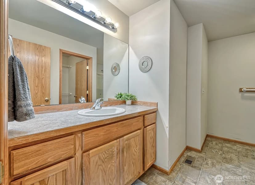 Property photo for 500 Fieldstone Loop #49, Lynden photo 19