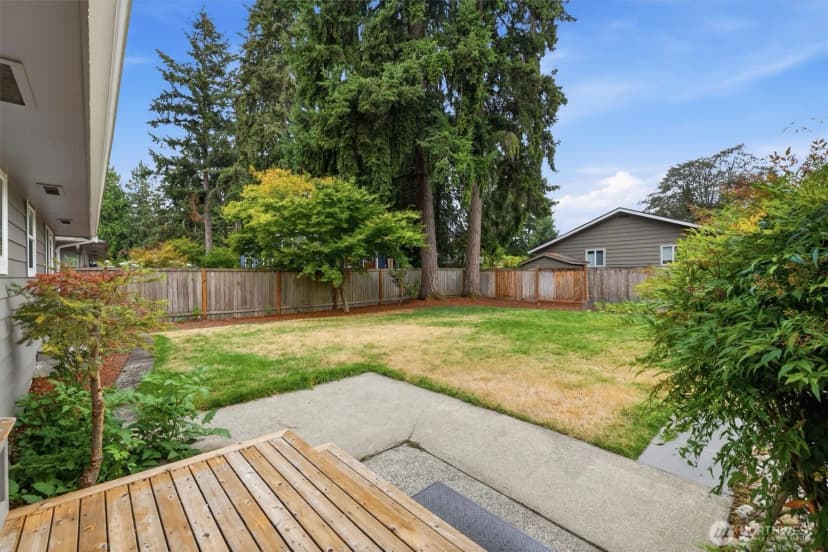 Property photo for 14237 105th Avenue Ne, Kirkland photo 27