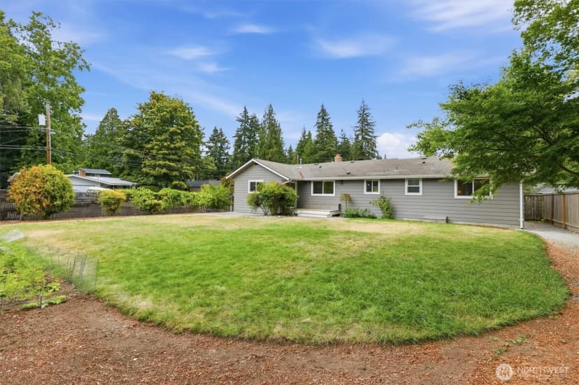 Property photo for 14237 105th Avenue Ne, Kirkland photo 29