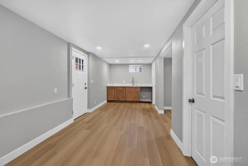 Property photo for 5561 23rd Avenue S, Seattle photo 14