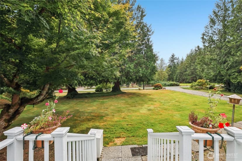 Property photo for 12821 68th Street Ne, Snohomish photo 9