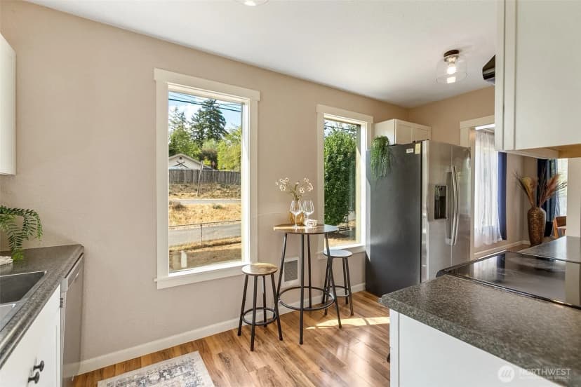 Property photo for 451 Tracy Avenue N, Port Orchard photo 13